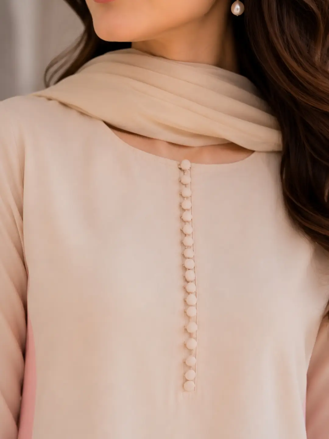Elegant Peach Three-Piece Suit with Matching Dupatta - Image 2